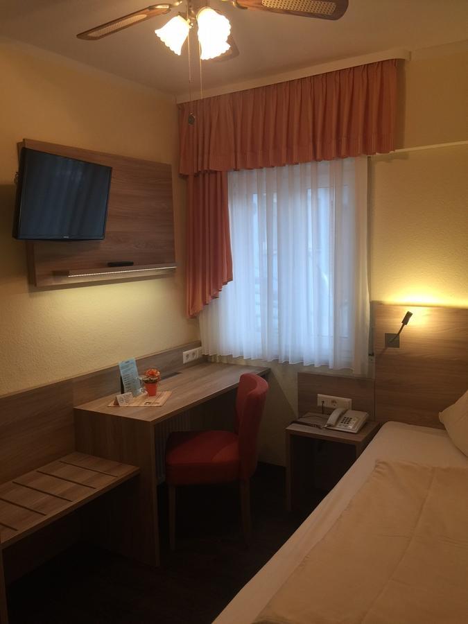 Hotel Rose Heidelberg Inklusive Fruehstueck & Saunanutzung Rom bilde